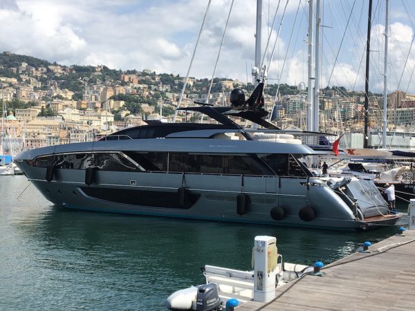Ecco le foto dello yacht di Zlatan Ibrahimovic
