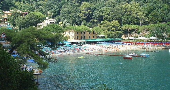 Spiaggia di Paraggi: il sogno del milanese a Santa