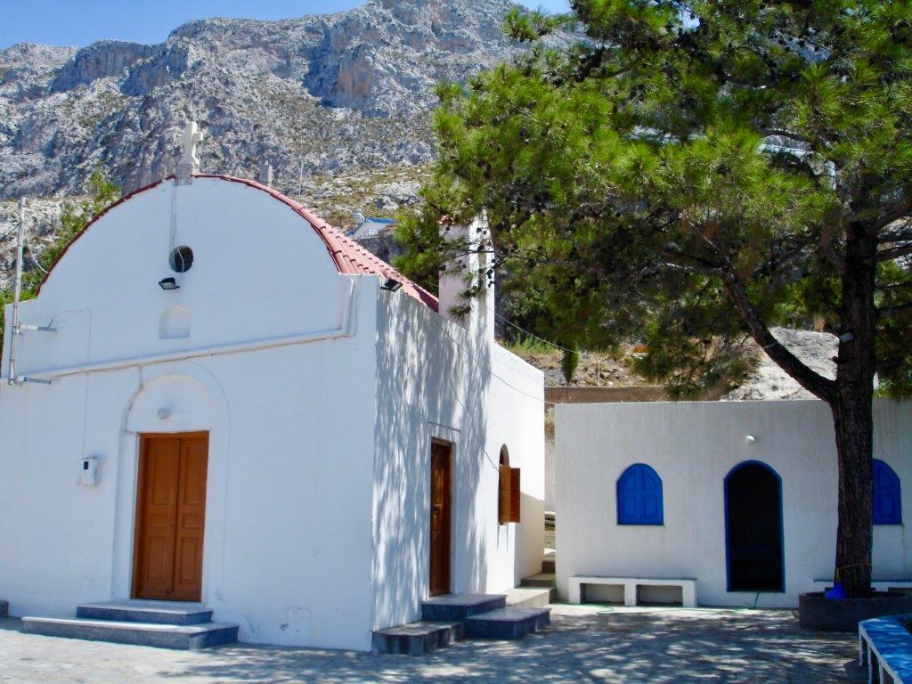 Kalymnos - chiesetta costa ovest (2)
