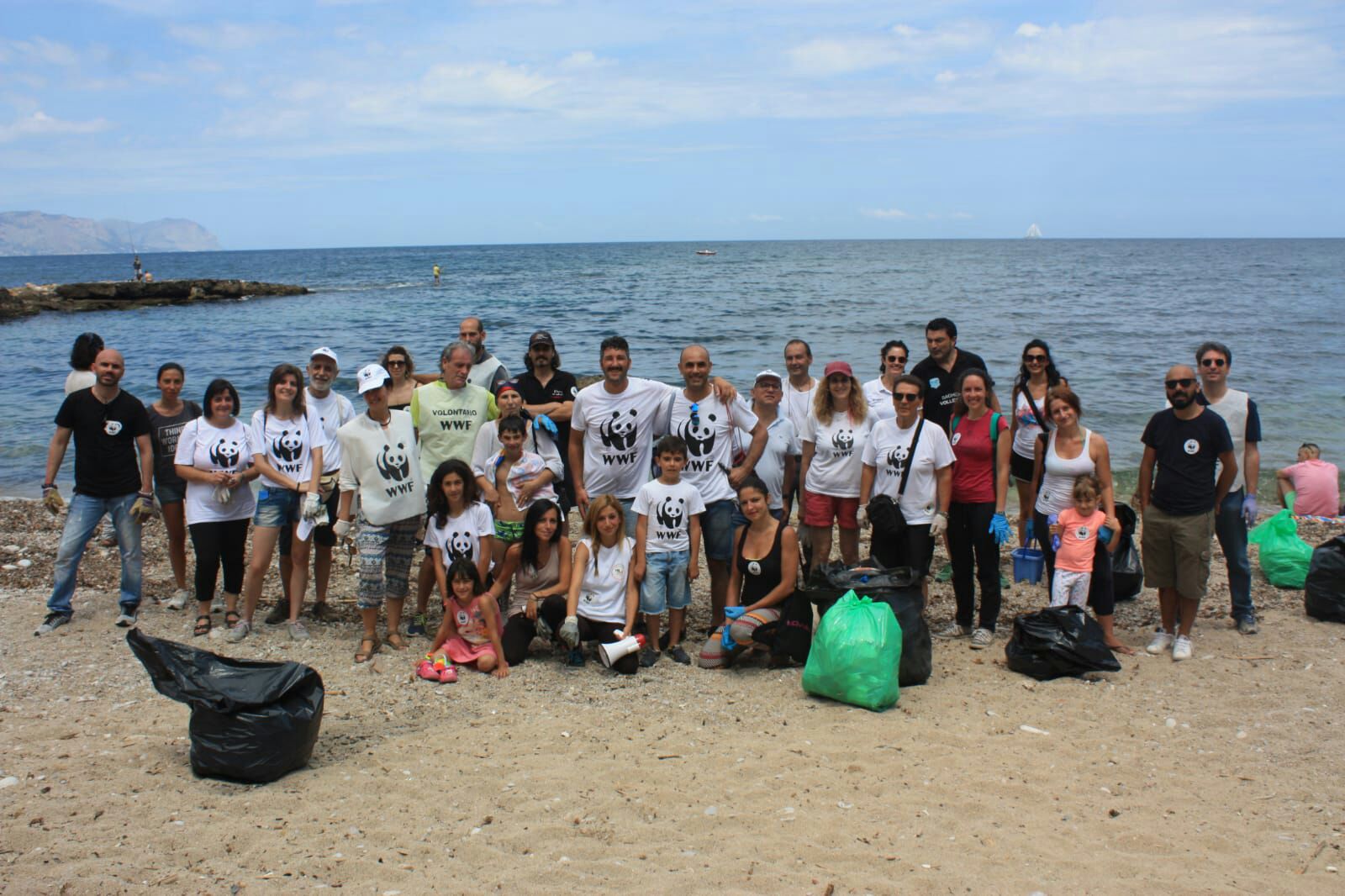 WWF S.U.B. - Tour WWF Spiagge Plastic Free Aspra