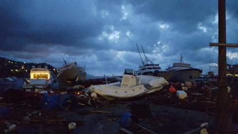 Rapallo, il porto devastato dalla mareggiata