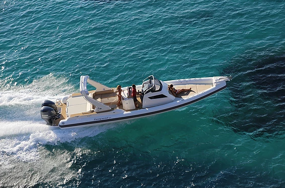 T40 Cantieri Capelli, 2 motori Yamaha Xto Offshore 425 HP