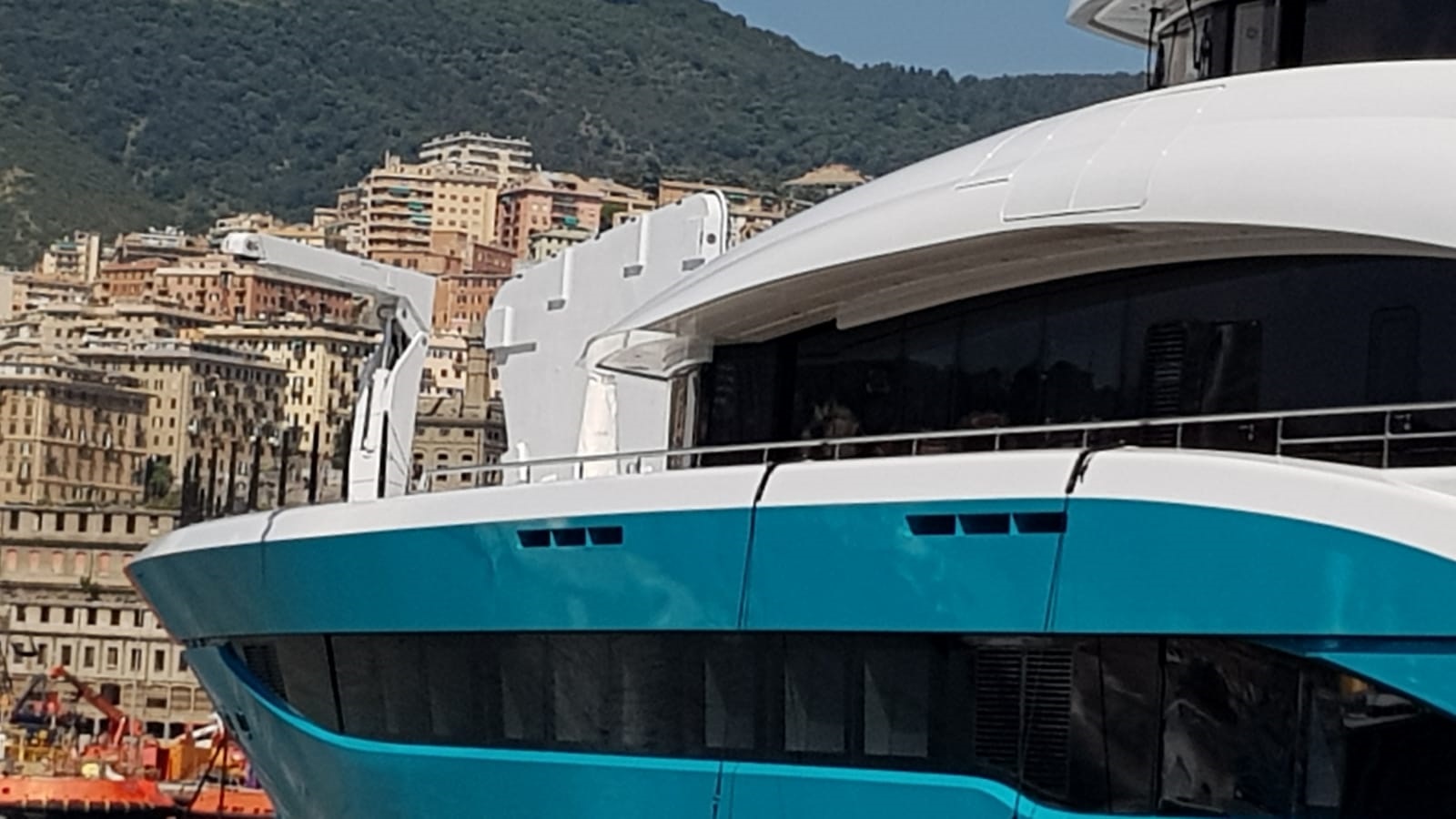mega yacht GO (3)