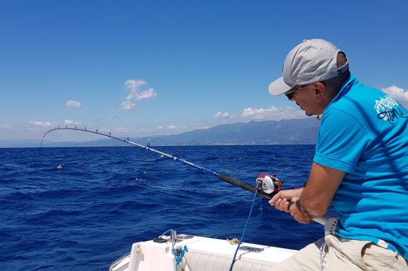 In Puglia si può uscire in barca per pescare