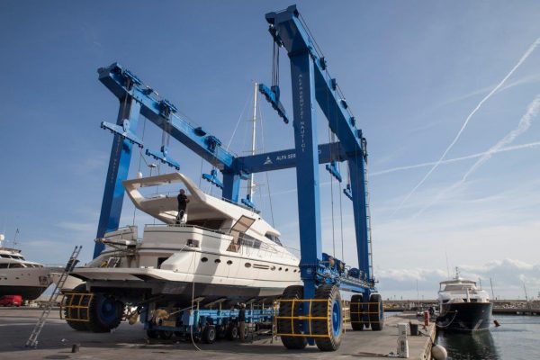 Alfa Servizi Nautici a Varazze