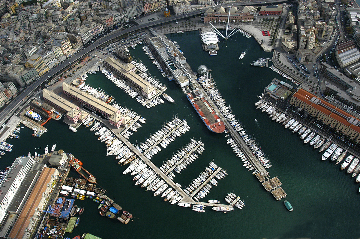 Marina-Porto-Antico-Genova-Porticciolo-vista-aerea (1)