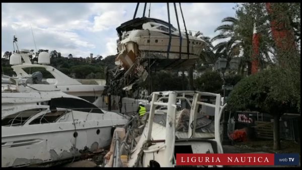 Il recupero dei relitti a Rapallo