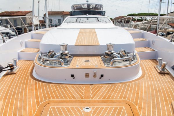 MarineCork, la sostenibile leggerezza del deck in sughero