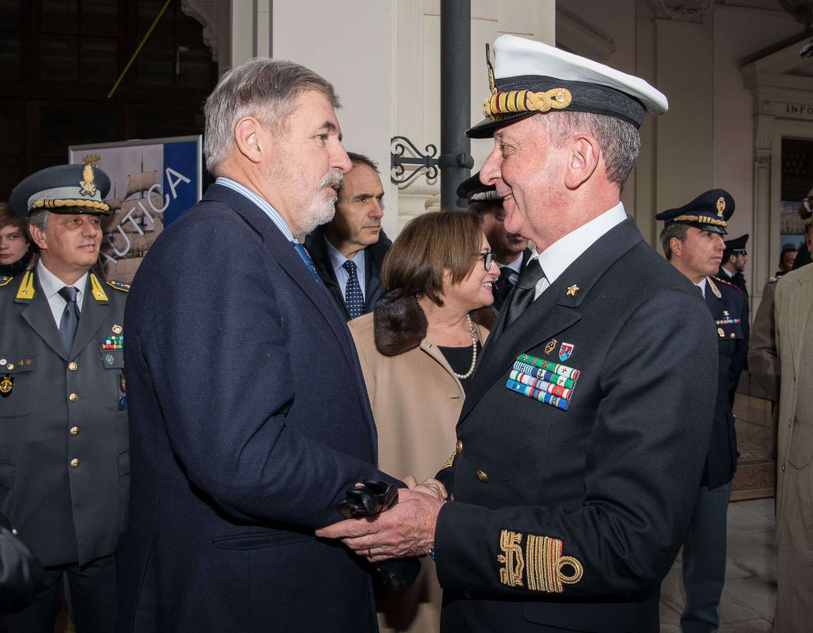 Il sindaco di Genova e il Capo di Stato Maggiore della Marina 