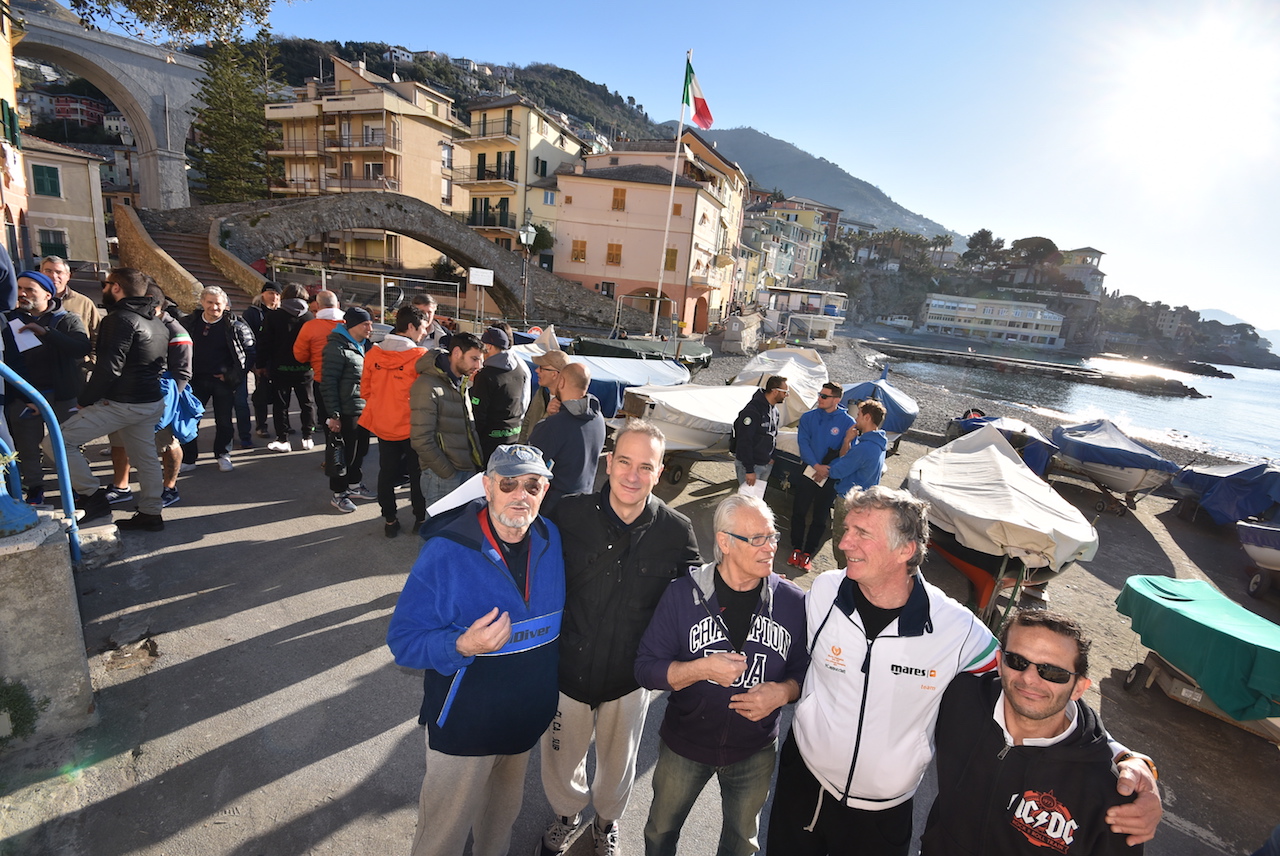 Partecipanti alla gara di pesca subacquea in apnea a coppia di Bogliasco 2019