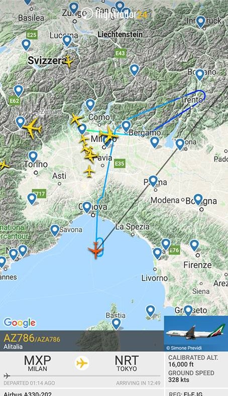 La rotta seguita dall'aereo che ha scaricato il carburante