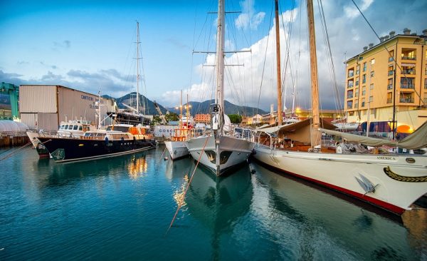 Cantieri Navali di Sestri - darsena