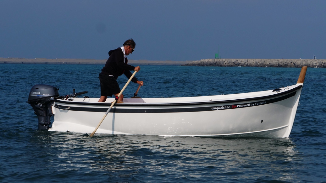 Tour delle spiagge liguri con il gozzo 