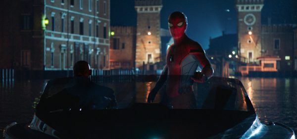 Una scena di "Spider-Man: Far From Home" a bordo del Frauscher 747 Mirage