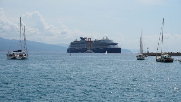 La Celebrity Edge in rada a Santa Margherita Ligure
