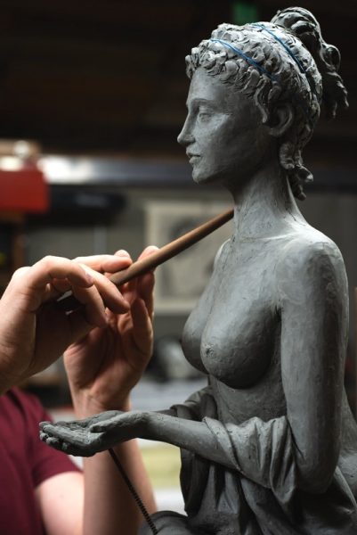 Convegno AVEV Tra Legno e Acqua - La polena dello scultore Davide Holzknecht