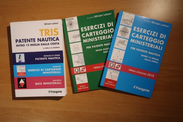 I volumi di Edizioni Il Frangente per la patente nautica