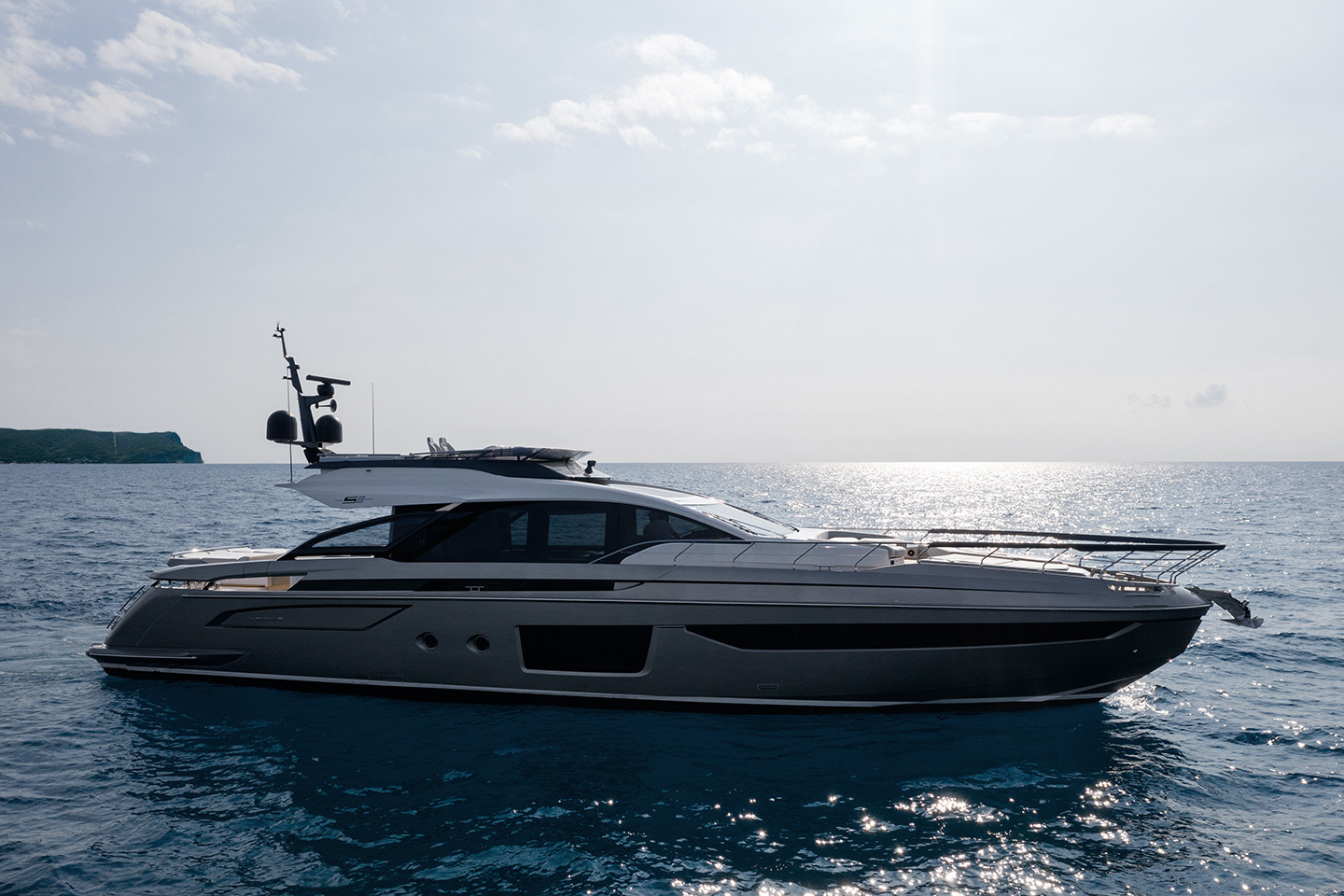 Azimut S8