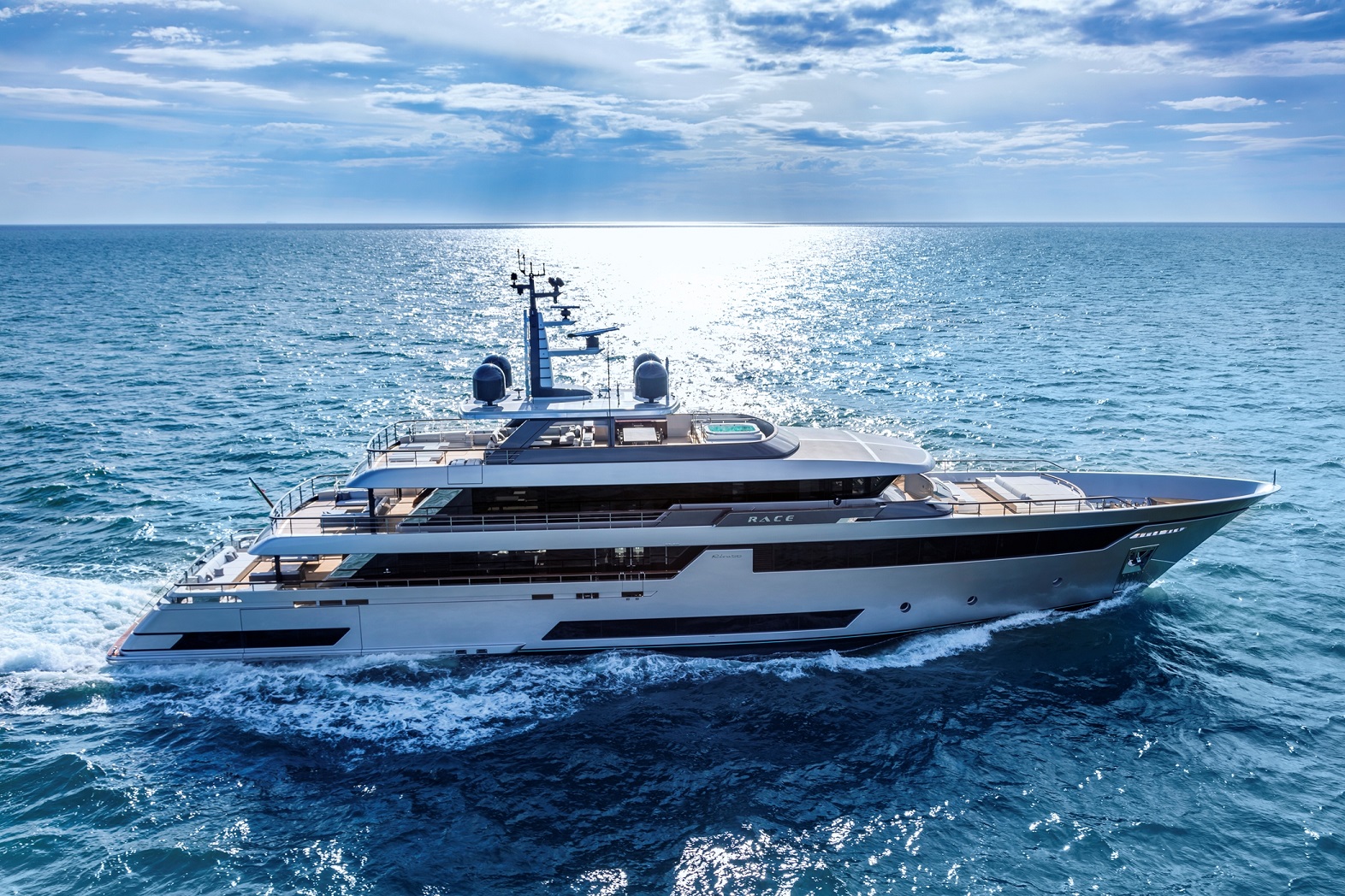Ferretti Group - Riva 50Metri