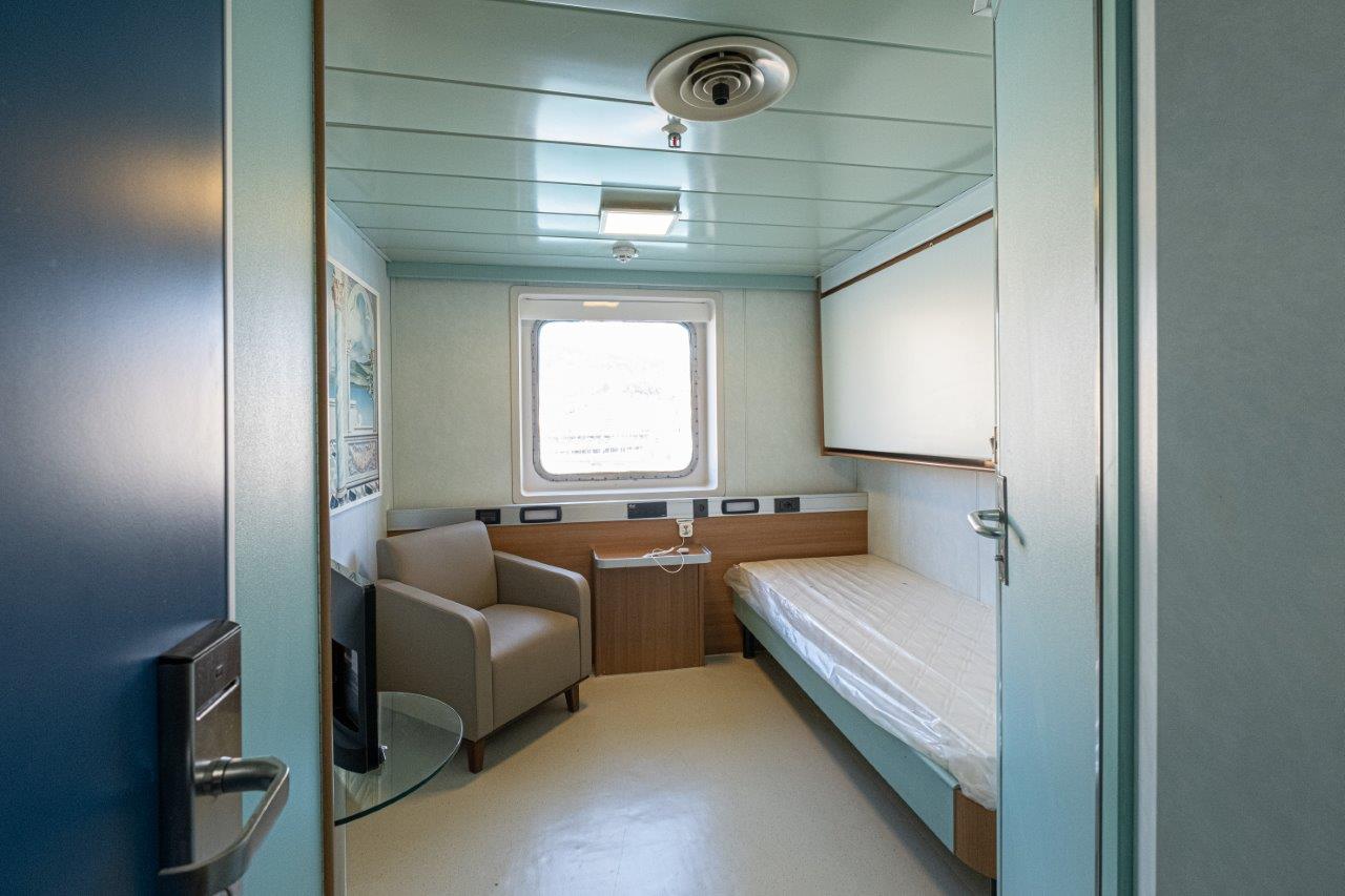 Una cabina della Splendid allestita per accogliere i pazienti