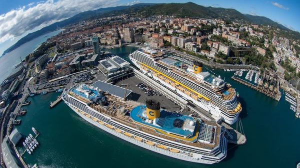 Navi da crociera Costa a Savona
