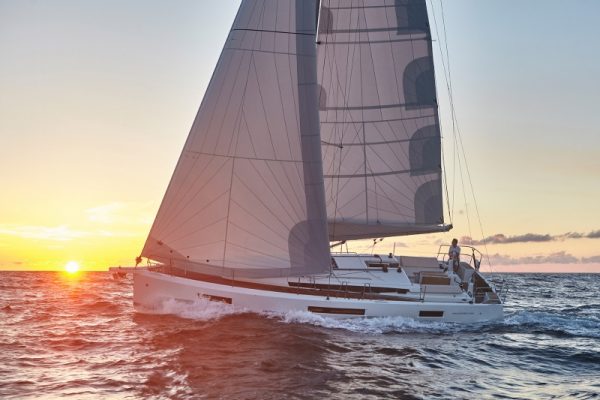 Union Yachts Broker