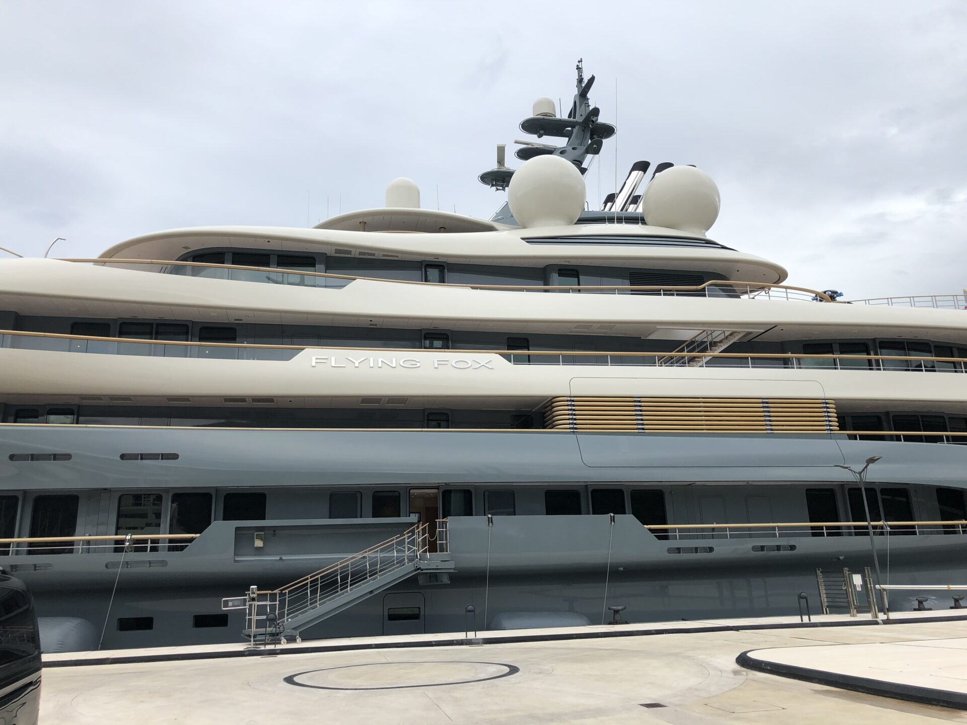 Flying Fox il charter yacht più grande al mondo