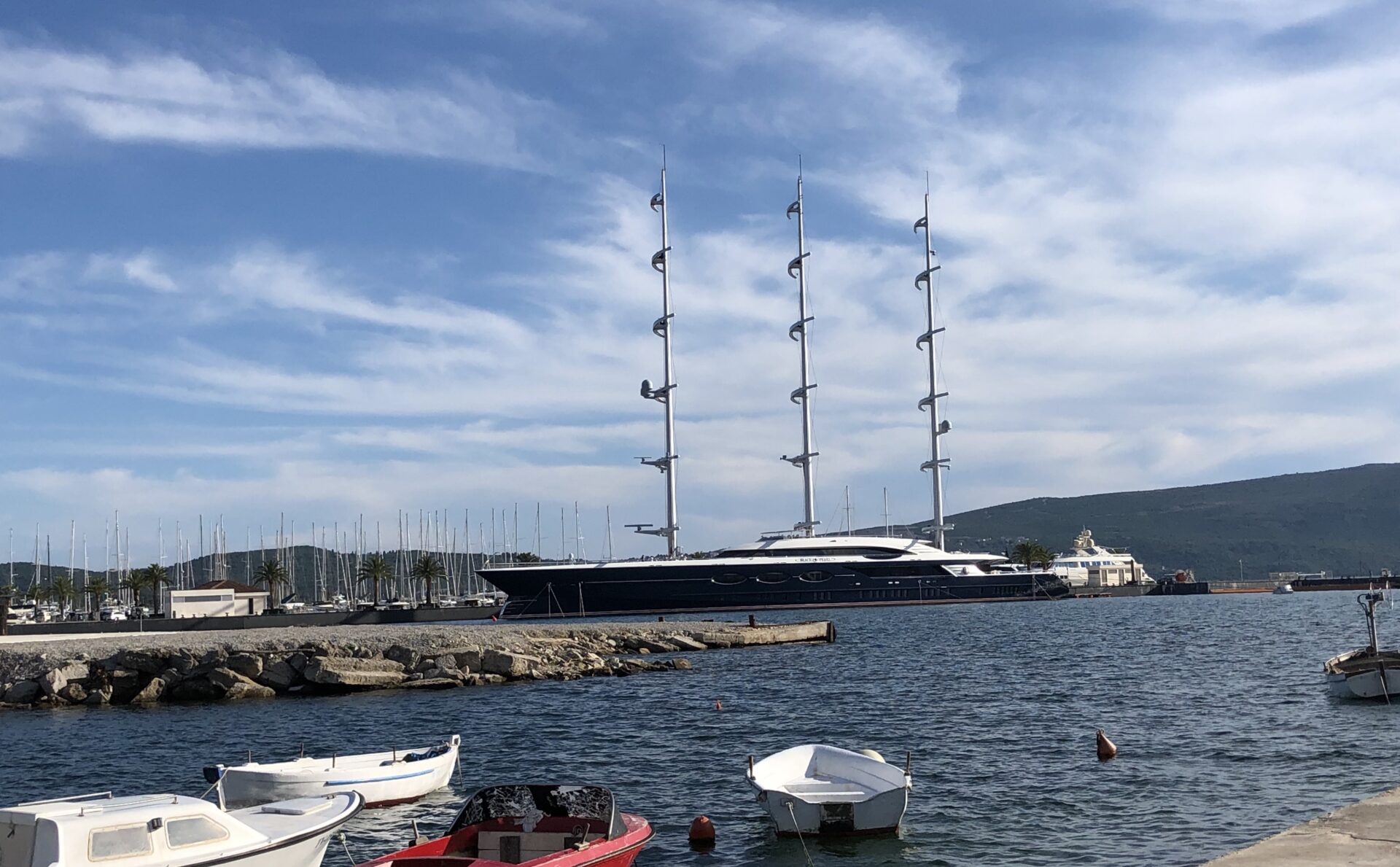 Black Pearl una delle barche a vela più grandi al mondo
