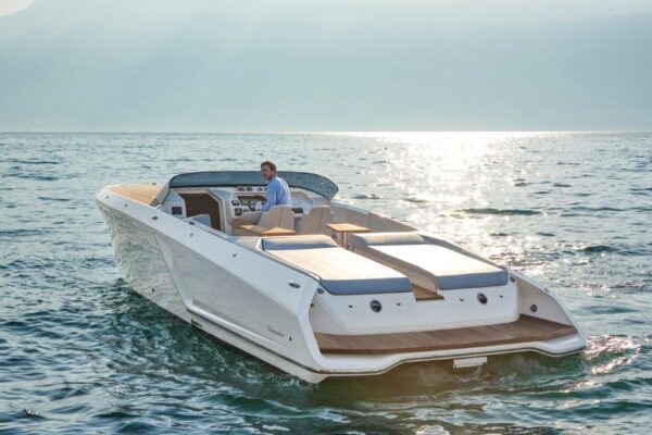 Il nuovo Frauscher 1212 Ghost