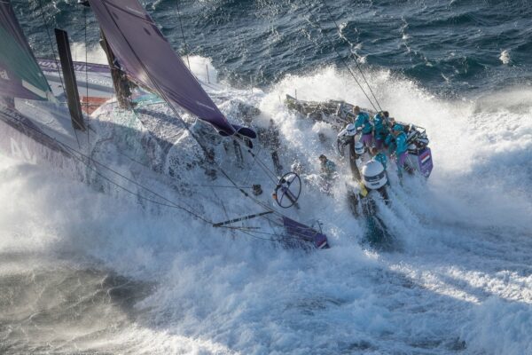 The Ocean Race 2022-23 - barca a vela in navigazione