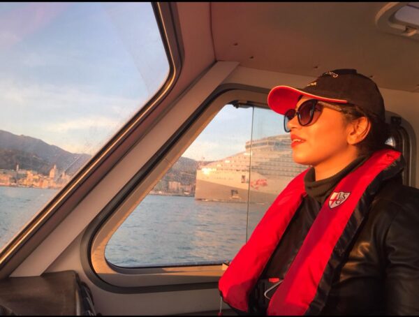 La bella telefonista dei piloti del porto di Genova che sogna la fascia da Miss Italia. La nostra intervista ad Alessandra Ionna