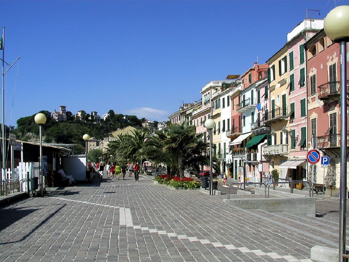 Celle-Ligure-passeggiata