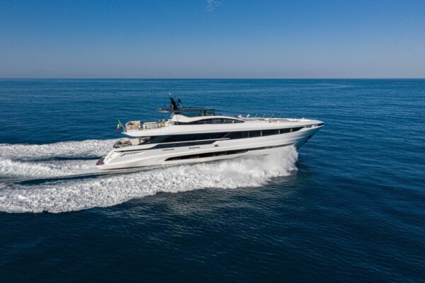 Mangusta GranSport 33