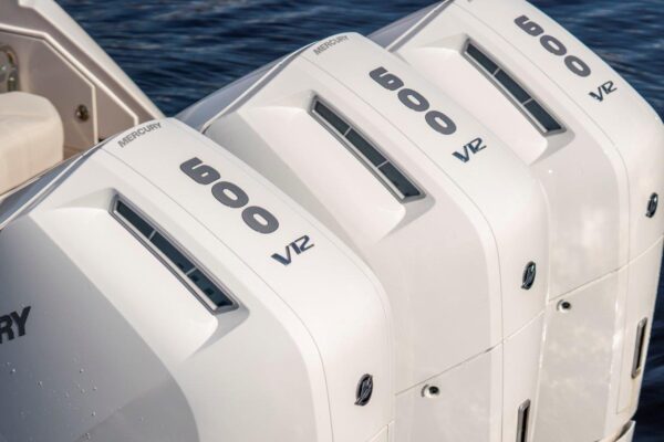 Il nuovo Mercury Marine Verado V12 600 hp