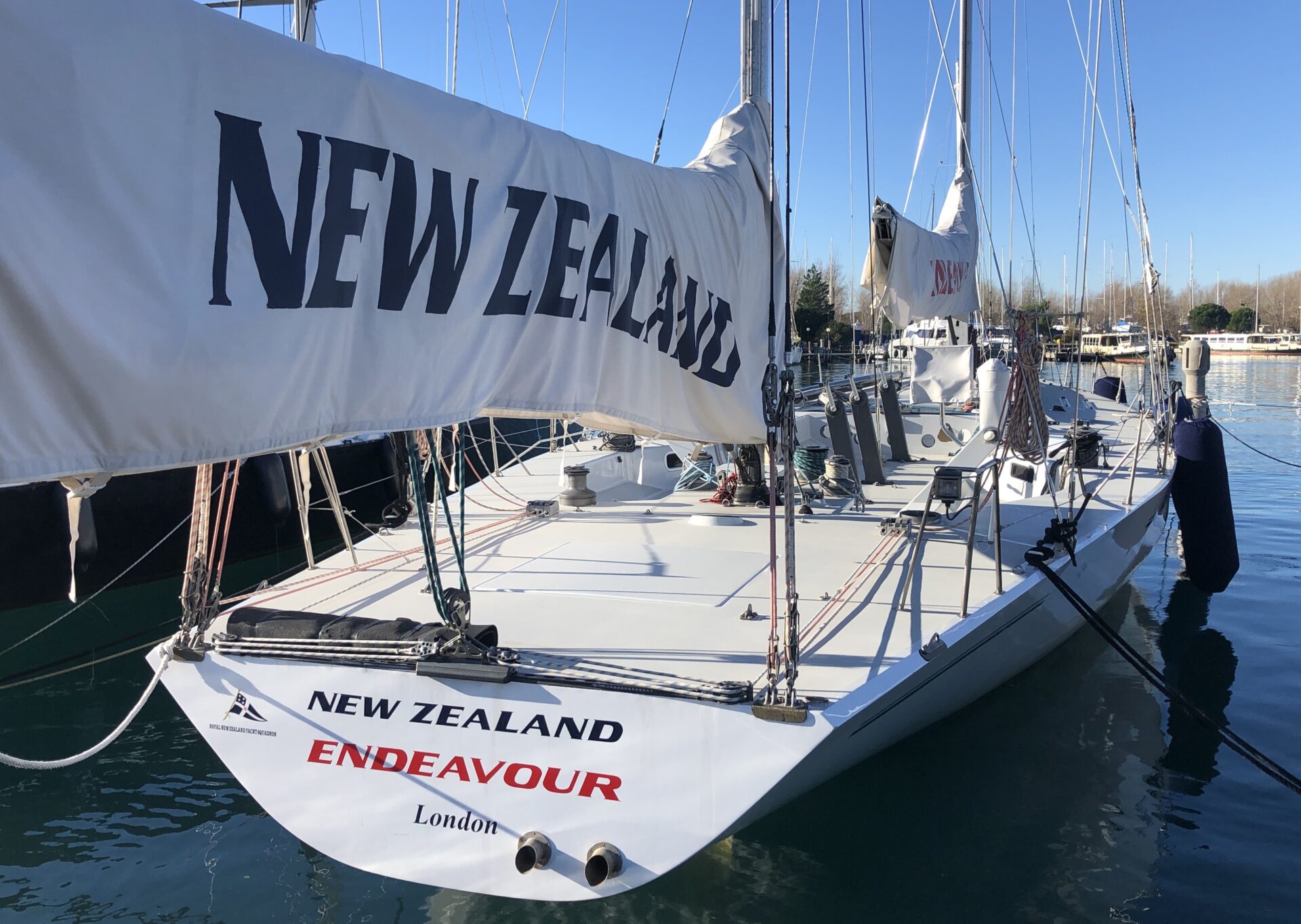 New Zealand Endeavour vincitrice della sesta edizione (1993/1994) della Whitbread Round The World Race