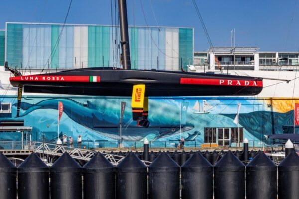 Luna rossa torna in acqua alla Prada Cup