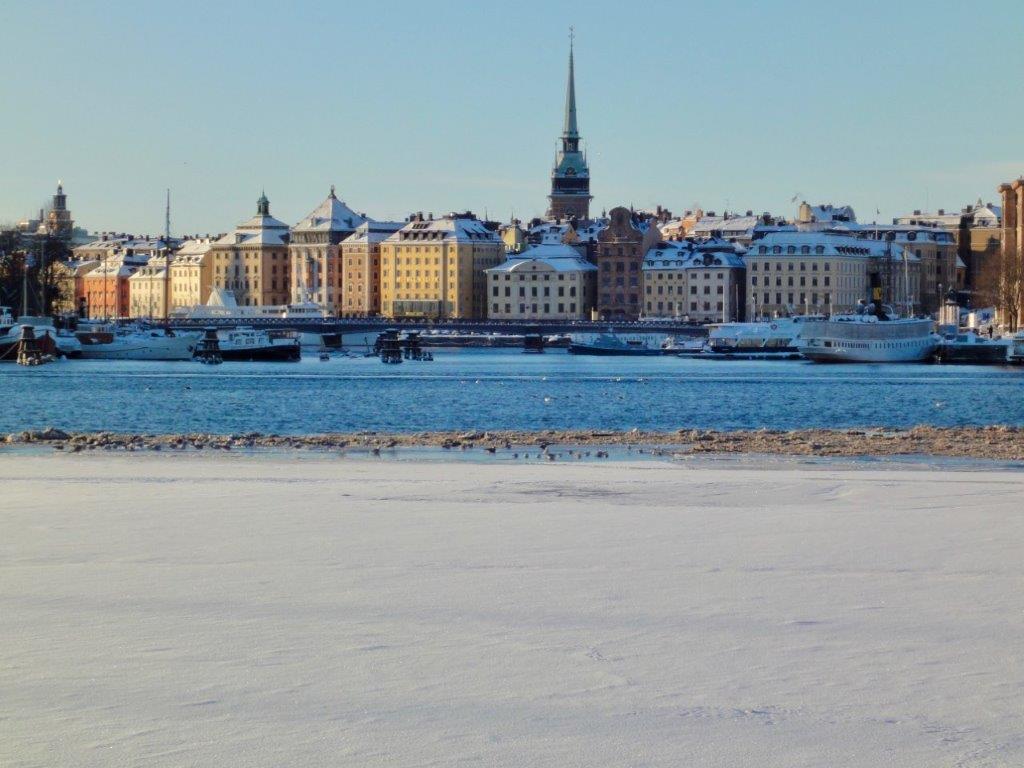 centro di Stoccolma dal mare (foto di Paolo Ponga)