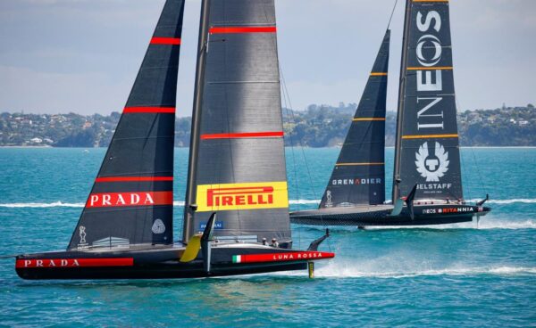 Luna Rossa contro Ineos: l’ultimo scontro per trovare il challenger dell’America’s Cup