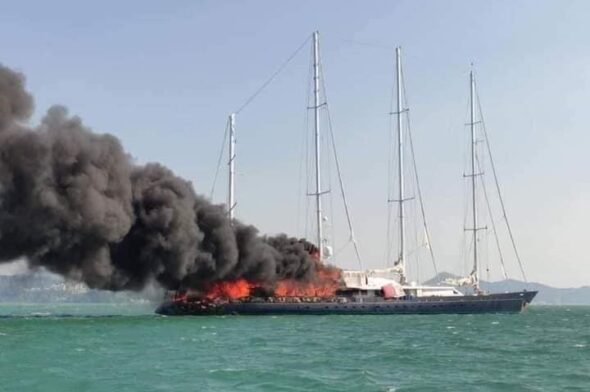 Fire destroys the megayacht Phocea in Malaysia: 75 metres of luxury up in flames