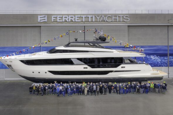 Ferretti Yachts 1000 - varo