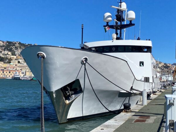 Il megayacht Jester a Genova