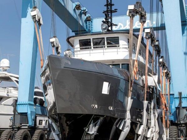Lusben termina il refit del megayacht “Audace”