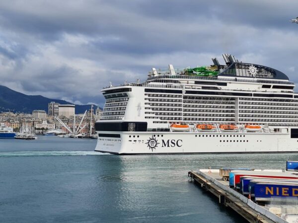 A Genova e Savona le navi usano combustibile a basso tenore di zolfo