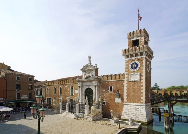 L’arzanà de’ Viniziani, da Dante Alighieri a Corto Maltese