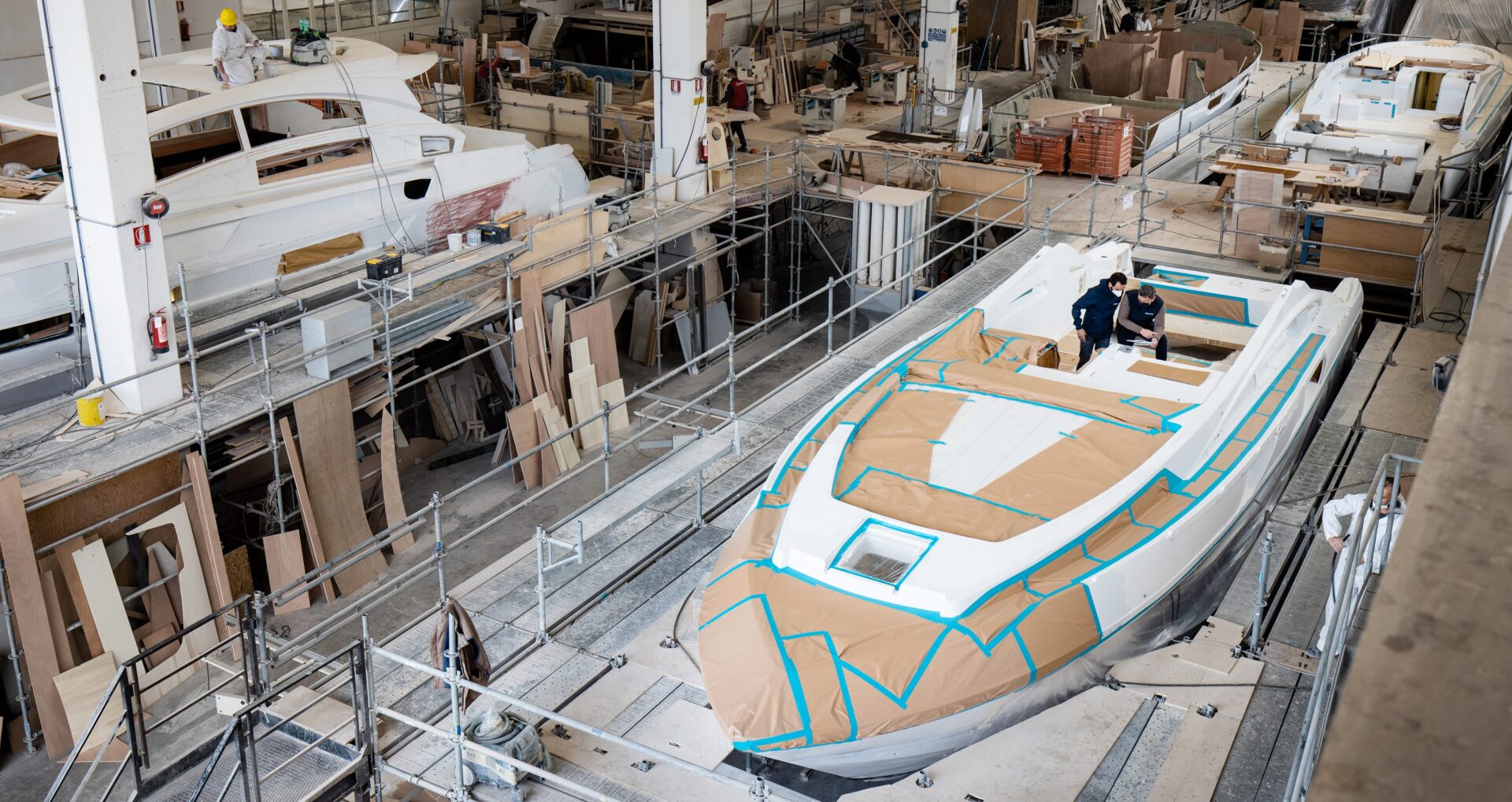 Rizzardi Yachts - reparto di produzione (4)