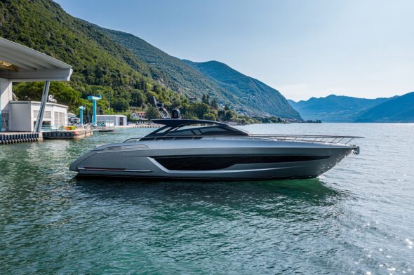 Ferretti Group returns to the Genoa Boat Show with the Riva 68’ Diable and Pershing 6X