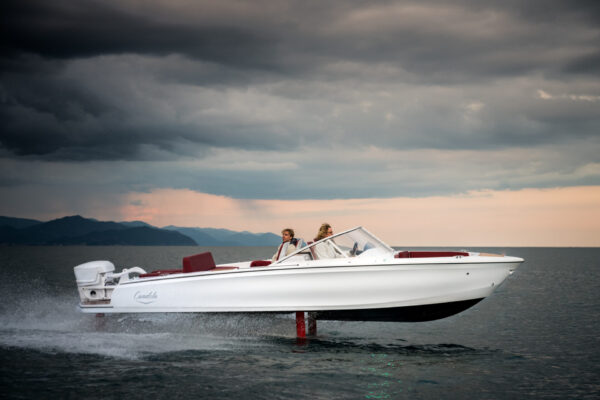 Candela Seven: the evolution of electric boats to fly over the water