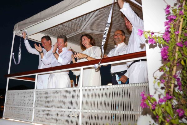 V Marine opens the first Azimut Yachts Lounge on Ponza