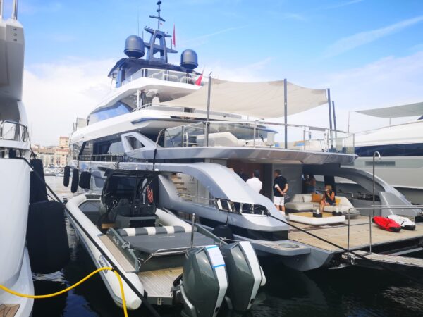 Timone Yachts a Cannes