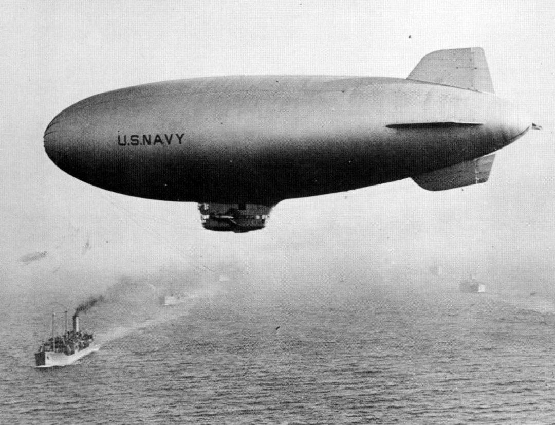 sommergibile tedesco U-134 - K_class_blimp-1080x827